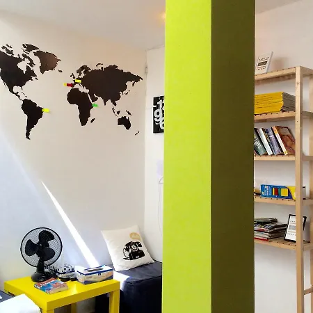 Hostel Tapir *